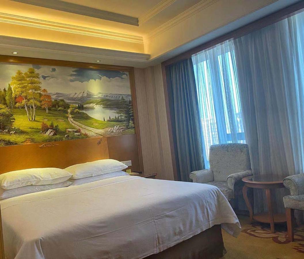 Vienna International Hotel Hangzhou Zhuantang Art School Wenyan Buitenkant foto
